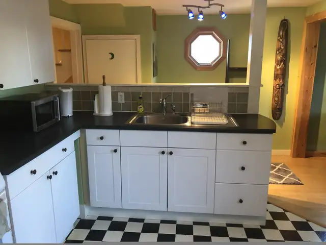 two-bedroom house in DT area for rent in Long Term Rentals in Charlottetown - Image 4