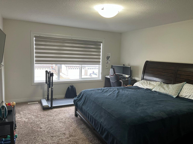 3 bedroom 2.5 bath duplex for rent from May 10 in Long Term Rentals in Edmonton - Image 3