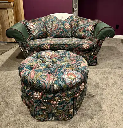 Decor-Rest Sofa, Love Seat and matching Ottoman. Smoke free. The Sofa and Love Seat have rolled arms...