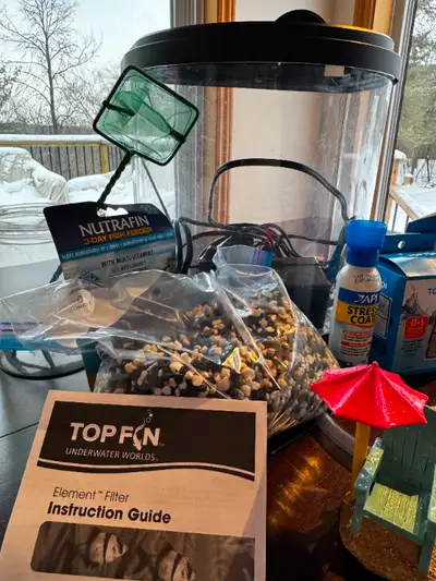 Fish Aquarium Filter System and many added accessories