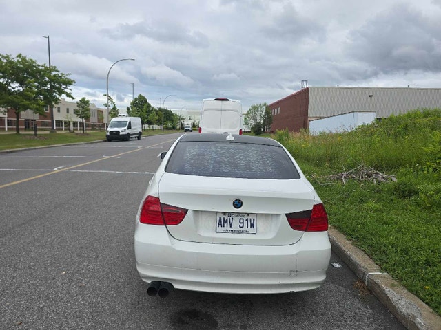 BMW 323i 2009 — photo 4
