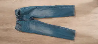 Selling jeans for a boy 148 cm tall (size 10), View more