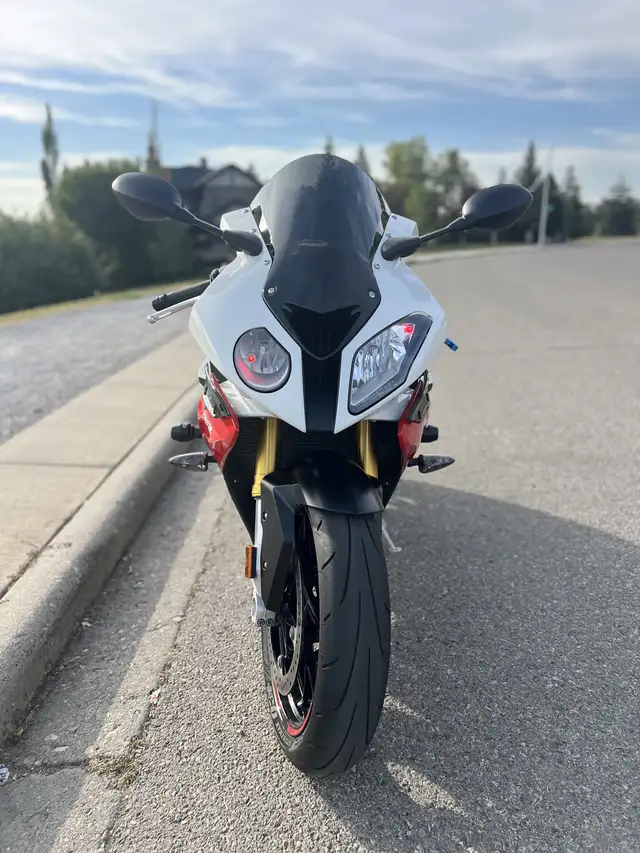 BMW S1000RR in Sport Bikes in Calgary - Image 7