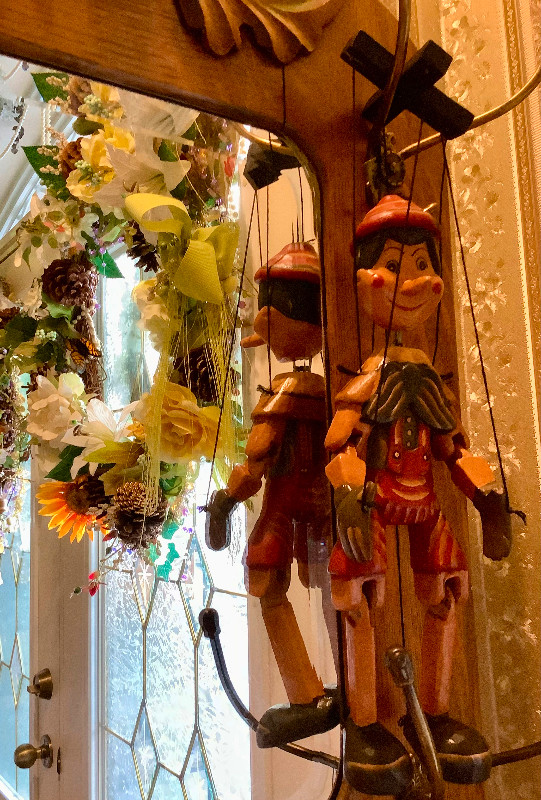 Marionnette sur fil vintage Pinocchio Bois sculpté rare 50$ dans Art et objets de collection  à Laval/Rive Nord