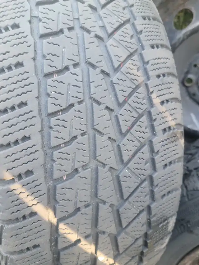 Bmw winter tires in Tires & Rims in Peterborough - Image 4