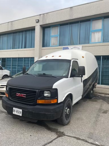 2006 GMC FOR SALE in Cars & Trucks in City of Toronto