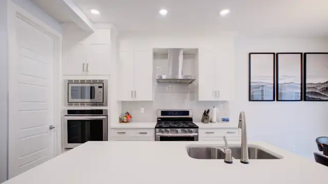 Real Estate Photography / Floor Plans / Virtual Tours / Video62863226120194123