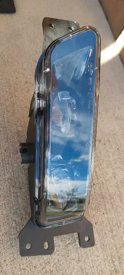 Oem mopar factory part Part # 68477195AB Like New Drivers Side Only LH Google the part number for yo...