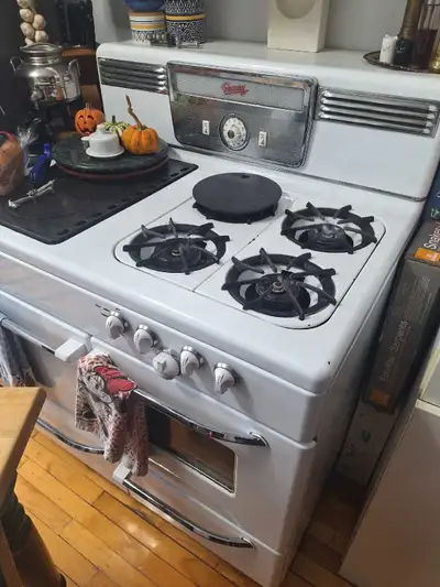 cuisinière au gaz Vintage , View more