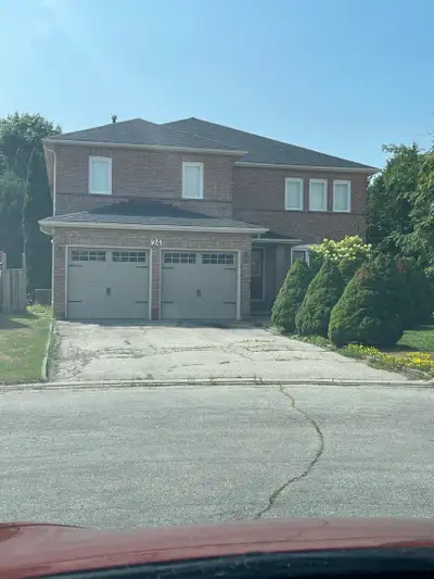 Specious One Bedroom Basement for Rent. Rent is 1400.00 included all utilities Plus 1 parking space....