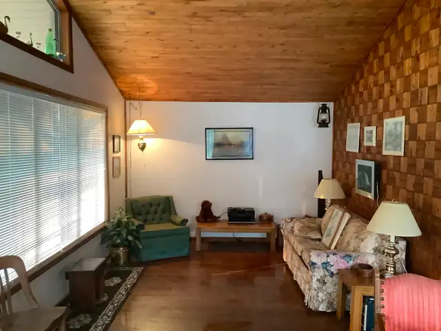 Jan Lake, Sask. Cabin for Sale in Houses for Sale in Regina - Image 10