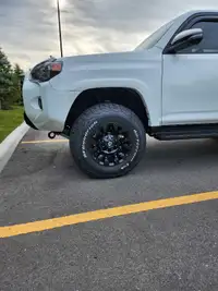 Rims and tires for Toyota 4ranner 