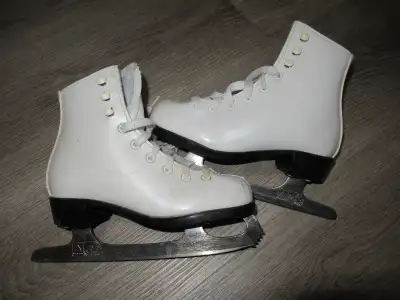 Figure skates for kids, View more