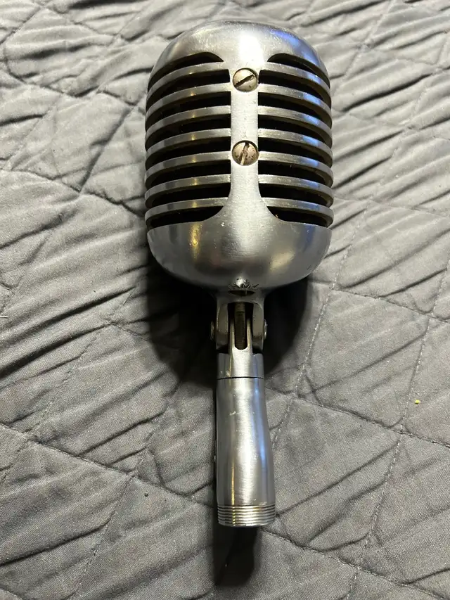 Vintage 1940's Shure Brothers 55 Fatboy microphone in Pro Audio & Recording Equipment in Oshawa / Durham Region - Image 4