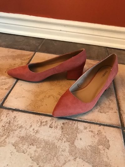 Soulier nouveau Brun/ New brown shoes, View more