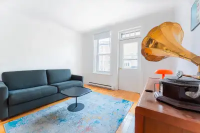Rental_2 Beds_Outremont