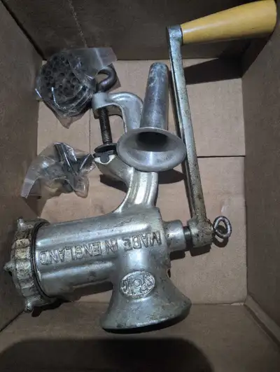 heavy duty meat grinder, View more