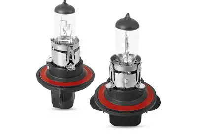 This set includes two halogen headlight bulbs. They're made with high-grade plastic and quartz mater...