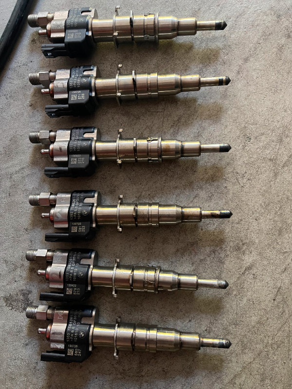 BMW INJECTORS N54 in Engine & Engine Parts in Delta/Surrey/Langley - Image 2