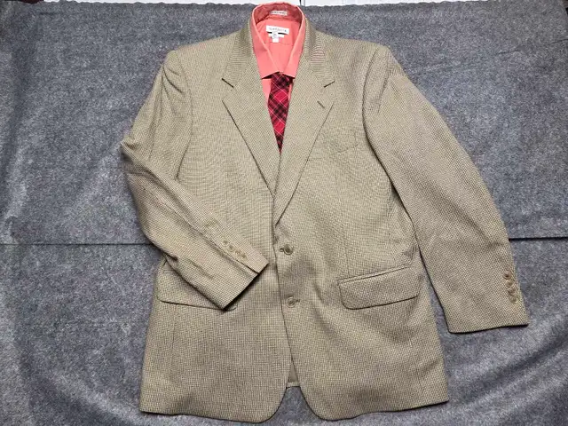 Burberrys Sport Blazer Jacket Men 42 Wool in Men's in City of Toronto - Image 2