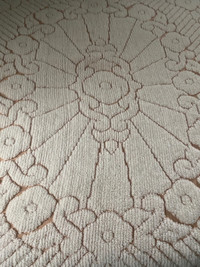 Vintage Chenille Bedspread (full/queen size)
