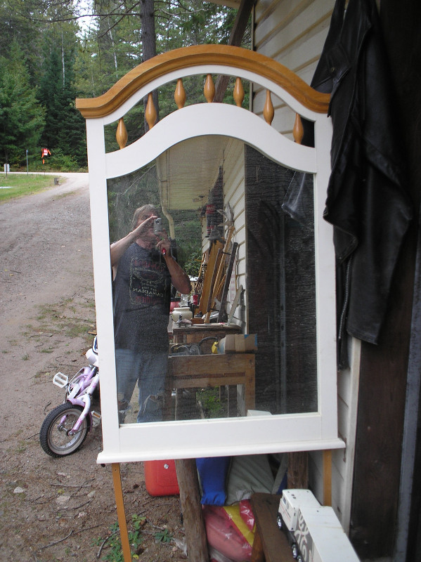 Vanity Mirror in Home Décor & Accents in Renfrew