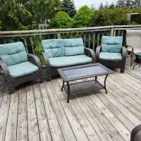 4-piece conversation set, great for the backyard or cottage.