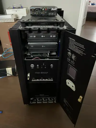 Computer in Zalman TNN 500 case with watercooling tower , View more