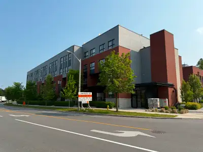 2020 built new 2 bed/2 full bath condo available August 2025