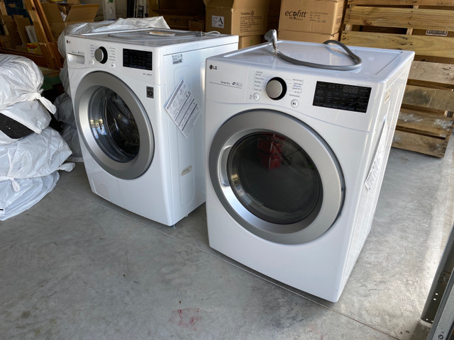 LG Washer & Dryer (2020)$1000 Firm | Washers & Dryers | London | Kijiji
