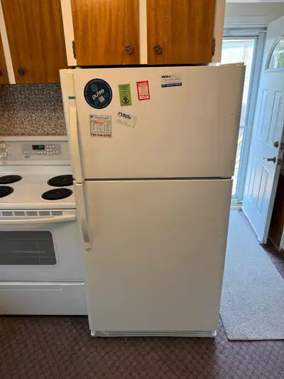 Fridge for sale. Estate lot. Must sell Monday or Tuesday