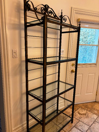 High-quality, sturdy metal etagè with thick glass shelves
