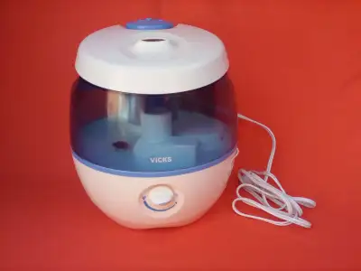 Humidificateur VICKS Beaux Rêves et projecteur  VICKS Humidifier, View more