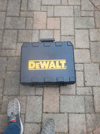 Dewalt tools case and charger