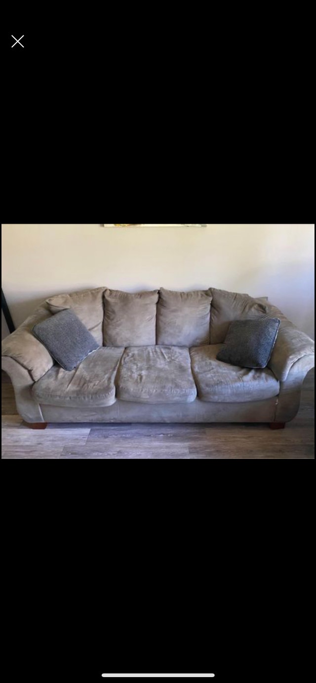 Couch for sale Couches & Futons Peterborough Kijiji