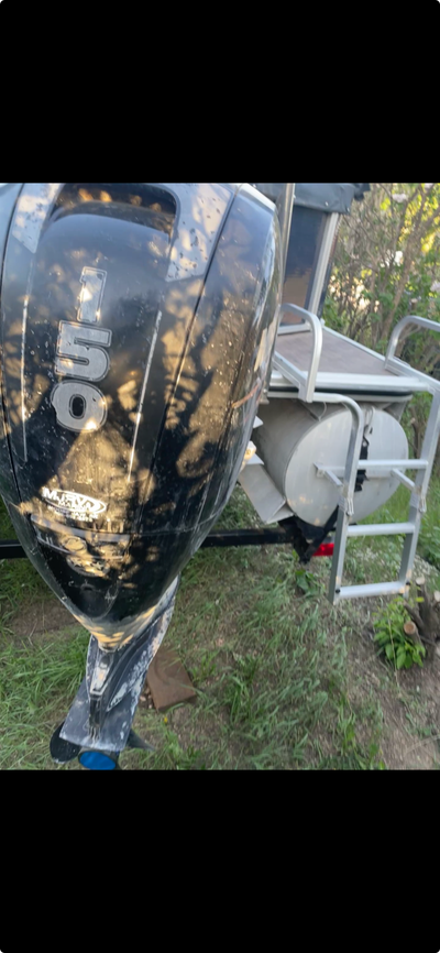 2013 Cypress Cay Seabreeze 230 Tri-Toon. 2013 150 Mercury motor with 330 hours. Original owners. No...