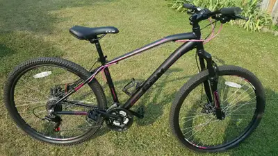 CCM Dimmer, Women's Aluminium Mountain Bike with Disc Brakes, View more
