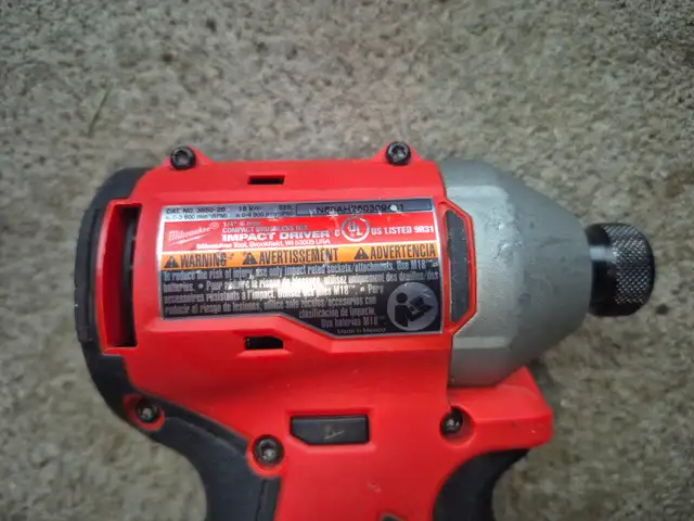 Milwaukee Tool M18 Compact Brushless 1/4" Hex Impact Driver (Too in Power Tools in London - Image 3