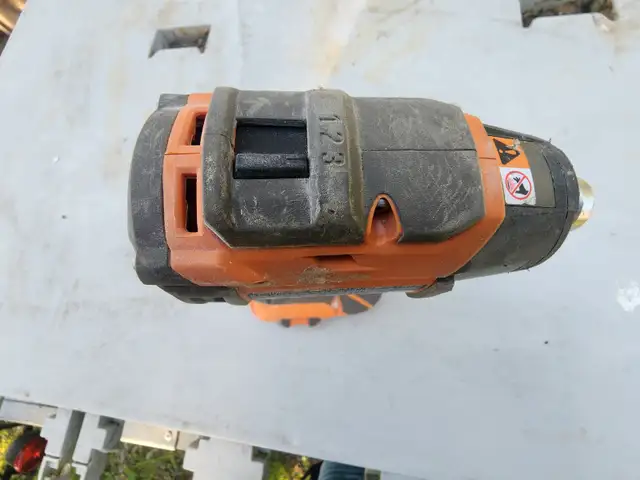 RIDGID 18V Brushless Compact Cordless 3/8" Impact Wrench Driver in Power Tools in Windsor Region - Image 9