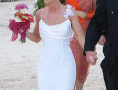 Morrocan Silk Wedding Dress in Wedding in Mississauga / Peel Region - Image 3