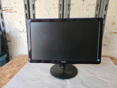Moniteur Philips 24 pouces, View more