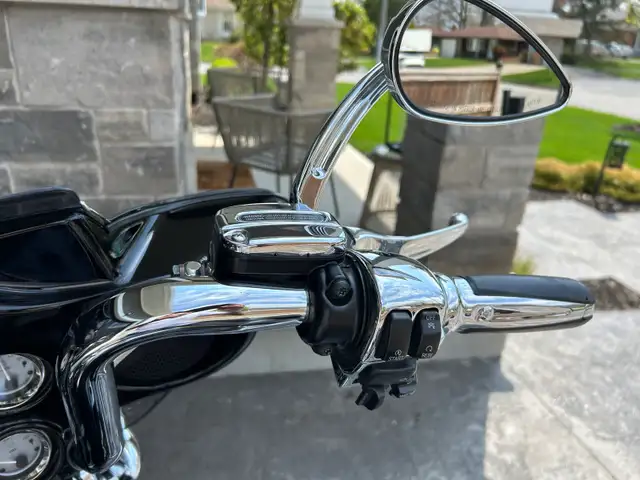 Harley-Davidson Street Glide in Touring in St. Catharines - Image 8
