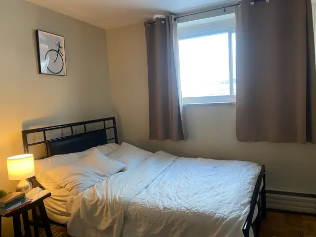 Female private room for rent in Room Rentals & Roommates in Ottawa - Image 5