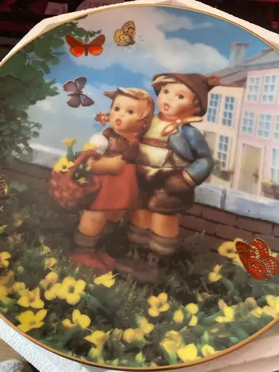 MJ Hummel plate “surprise”, View more