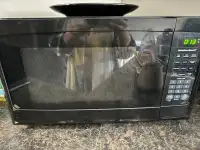 Microwave Hamilton 