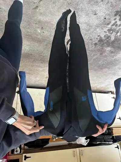 Kids O'Neill Reactor 3/2 wetsuit size 6, View more