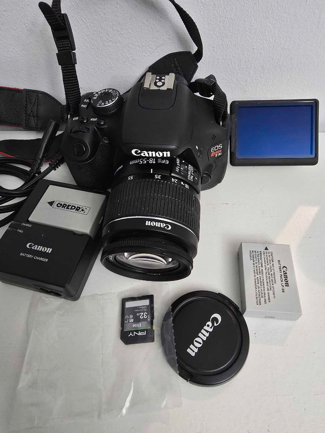 Canon EOS Rebel T3i | Canon Camera Bundle in Cameras & Camcorders in City of Halifax
