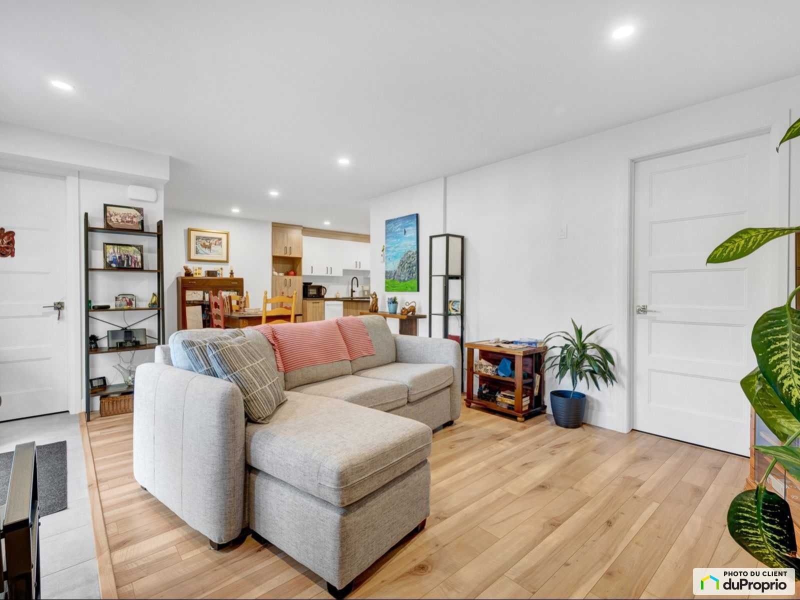 Magnifique logement 3 1/2 à st-hippolyte — photo 1
