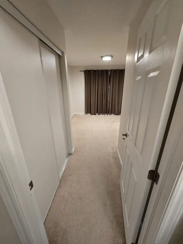 Rental Room in Room Rentals & Roommates in Ottawa - Image 6