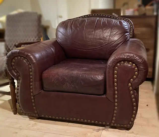 Good leather sofa64606498727042122